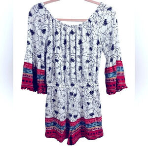 Mudd size small beachy boho romper. Such a cute summer beach outfit​